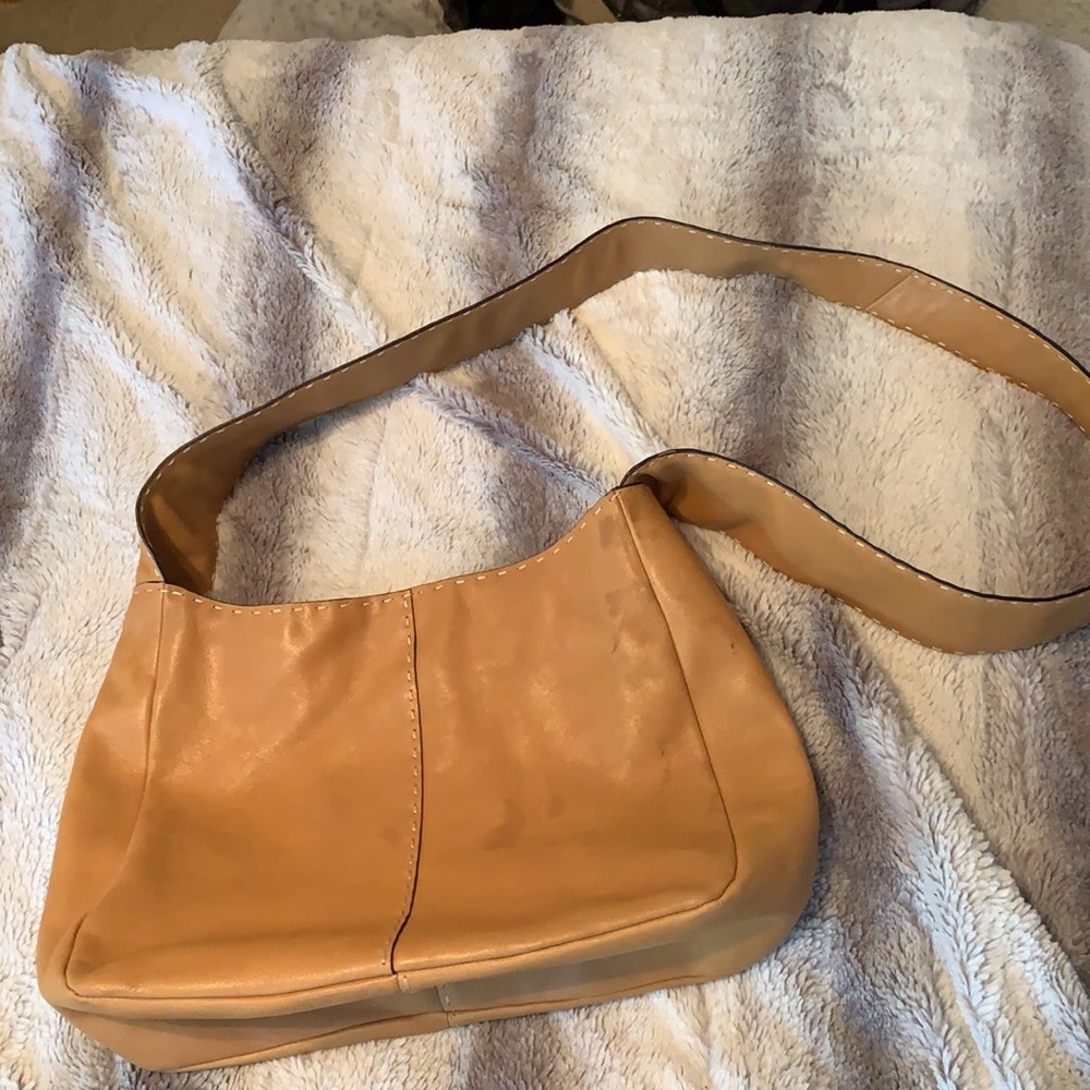 Adrianne vittadini crossbody hobo leather bag
